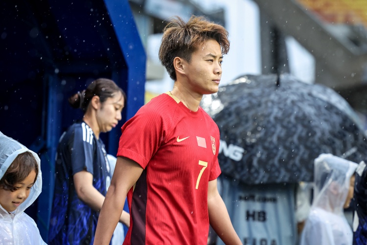 世界杯手机高清观看软件-女足亚洲杯小组赛最佳进球候选：王霜首轮世界波破门在列