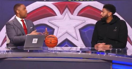 世界杯客户端升级下载-浓眉：真正的冠军球队，是没有任何东西能动摇其决心的